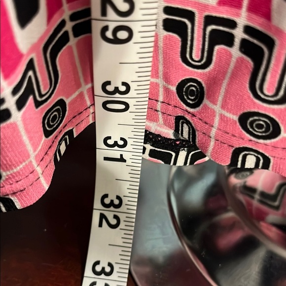 Bay Studio Pink and Black Flutter Sleeve Tunic - Picture 3 of 6